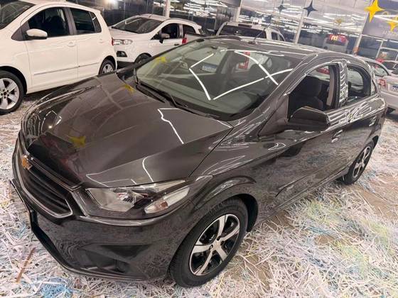 CHEVROLET ONIX 1.4 MPFI ADVANTAGE 8V FLEX 4P AUTOMÁTICO