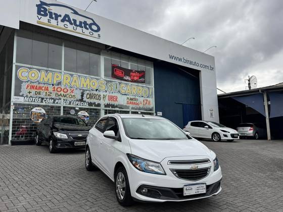 CHEVROLET ONIX 1.4 MPFI LT 8V FLEX 4P MANUAL