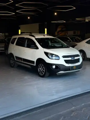 CHEVROLET SPIN 1.8 ACTIV 8V FLEX 4P AUTOMÁTICO CHEVROLET SPIN 1.8 ACTIV 8V FLEX 4P AUTOMÁTICO