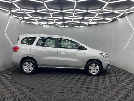 CHEVROLET-SPIN-2022