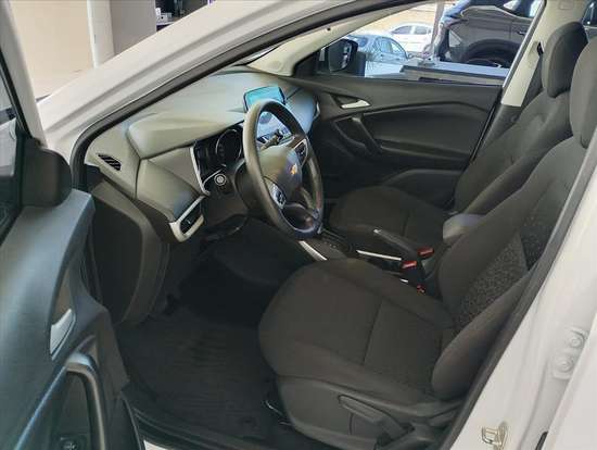 CHEVROLET-TRACKER-2022