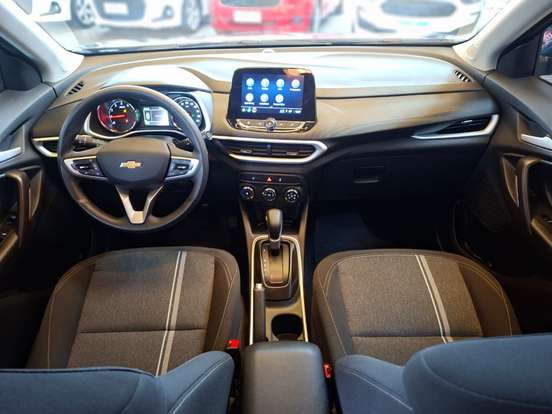 CHEVROLET-TRACKER-2024