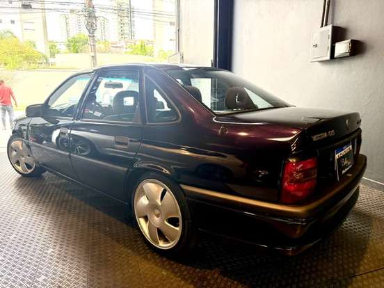 CHEVROLET-VECTRA-1995