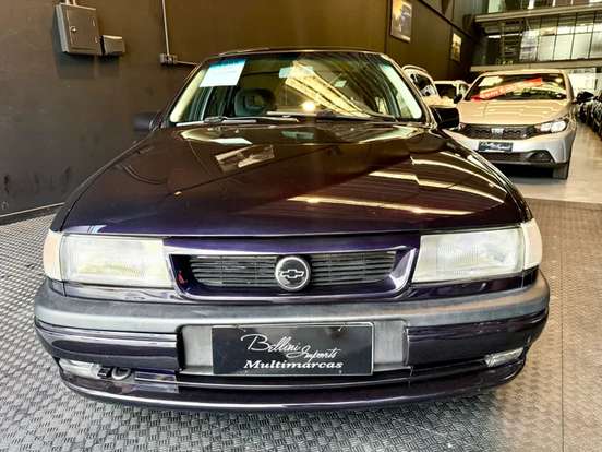 CHEVROLET-VECTRA-2.0 MPFI GLS 8V GASOLINA 4P MANUAL CHEVROLET-VECTRA-1995