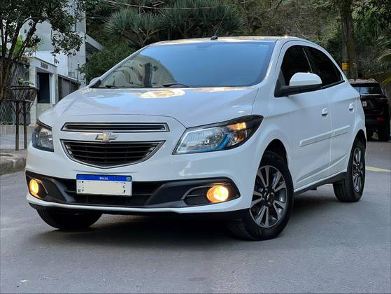 CHEVROLET ONIX 1.4 MPFI LTZ 8V FLEX 4P MANUAL
