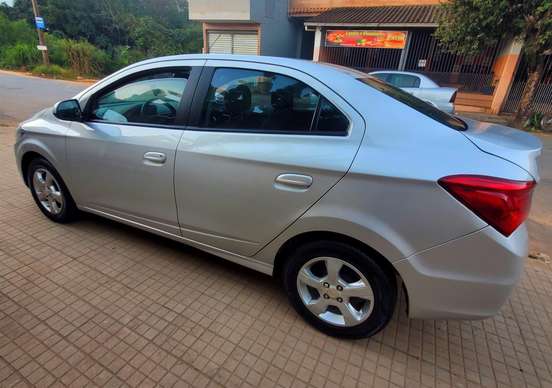 CHEVROLET-PRISMA-2019