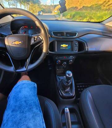 CHEVROLET-PRISMA-2019