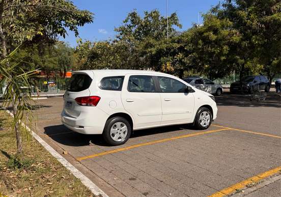 CHEVROLET-SPIN-2022