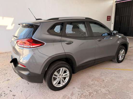 CHEVROLET-TRACKER-2020