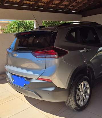 CHEVROLET-TRACKER-2025
