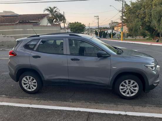 CHEVROLET-TRACKER-2021
