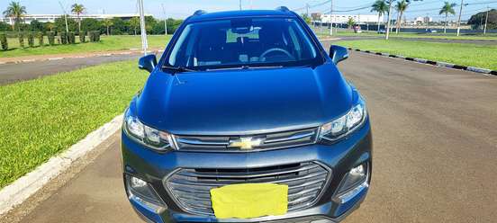 CHEVROLET-TRACKER-2019