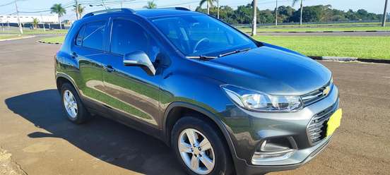 CHEVROLET-TRACKER-2019