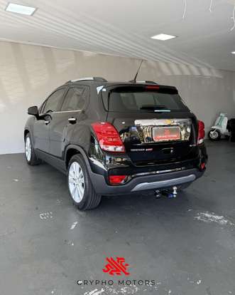 CHEVROLET-TRACKER-2017