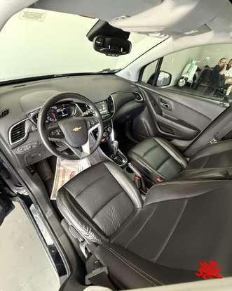 CHEVROLET-TRACKER-2017