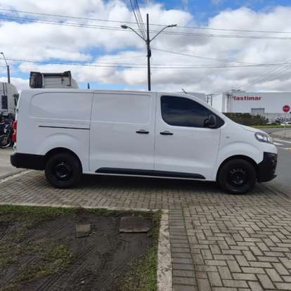 CITROËN-JUMPY-2021