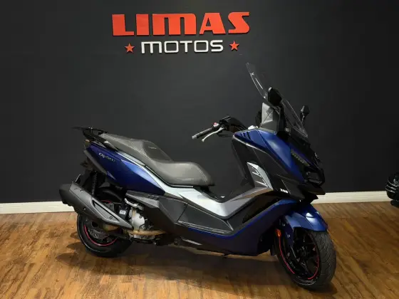DAFRA CRUISYM 300 