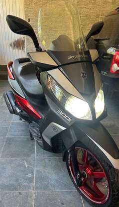 DAFRA-CITYCOM 300i-2012