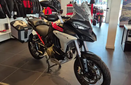 DUCATI MULTISTRADA 1200 V4 RALLY ADVENTURE DUCATI MULTISTRADA 1200 V4 RALLY ADVENTURE