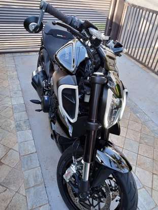 DUCATI-DIAVEL V4-2024