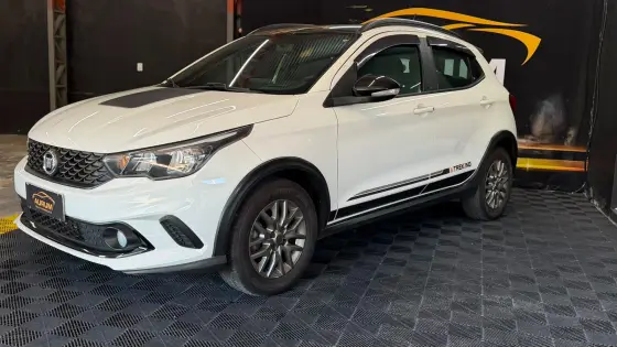 FIAT ARGO 1.3 FIREFLY FLEX TREKKING MANUAL