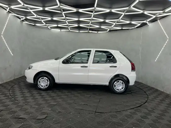 FIAT-PALIO-2016