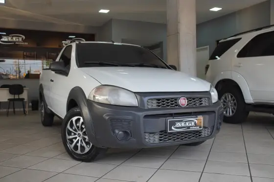 FIAT STRADA 1.4 MPI HARD WORKING CS 8V FLEX 2P MANUAL FIAT STRADA 1.4 MPI HARD WORKING CS 8V FLEX 2P MANUAL