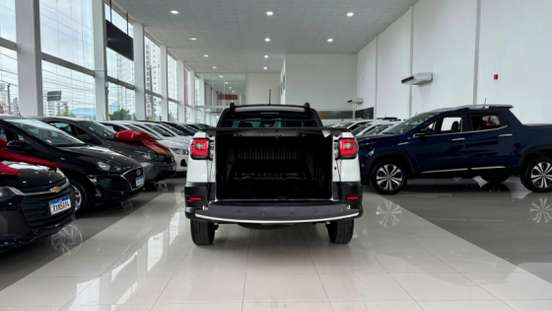 FIAT-STRADA-2023