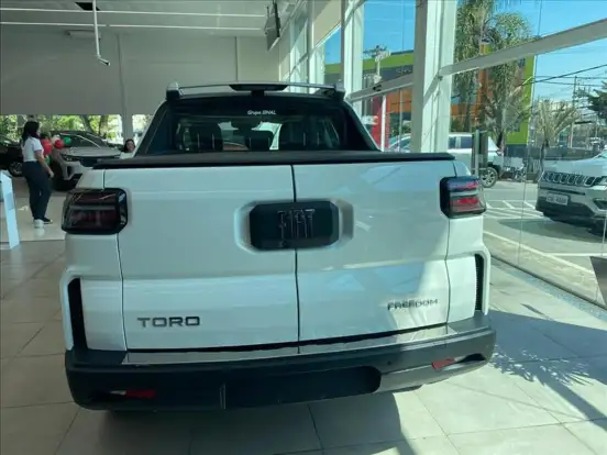 FIAT-TORO-1.3 TURBO 270 FLEX FREEDOM AT6 FIAT-TORO-2026
