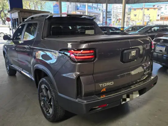 FIAT-TORO-1.3 TURBO 270 HYBRID VOLCANO AT6 FIAT-TORO-2026