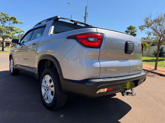 FIAT-TORO-2023