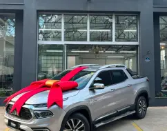 FIAT TORO 2.0 16V TURBO DIESEL RANCH 4WD AT9 FIAT TORO 2.0 16V TURBO DIESEL RANCH 4WD AT9