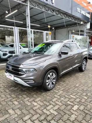 FIAT TORO 2.0 16V TURBO DIESEL VOLCANO 4WD AT9 FIAT TORO 2.0 16V TURBO DIESEL VOLCANO 4WD AT9