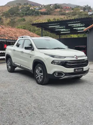 FIAT TORO 2.0 16V TURBO DIESEL VOLCANO 4WD AT9