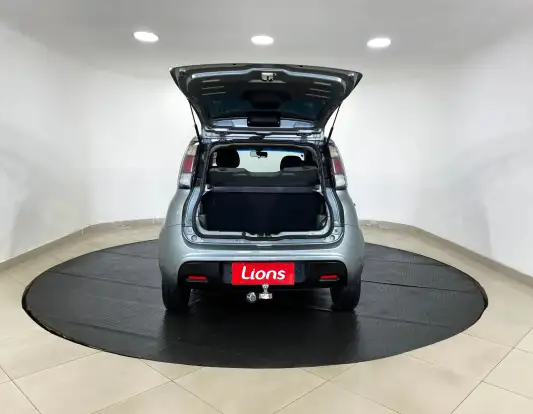 FIAT-UNO-2016