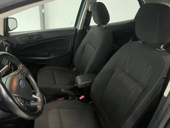 FORD-ECOSPORT-2020