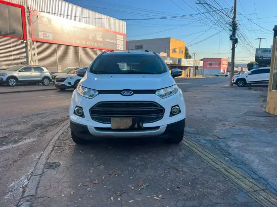 FORD ECOSPORT 1.6 FREESTYLE 16V FLEX 4P MANUAL