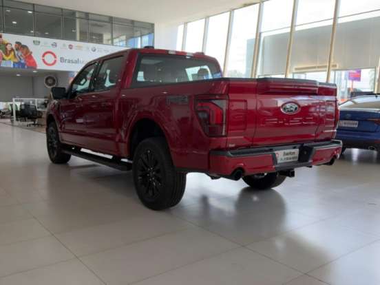 FORD-F-150-5.0 V8 GASOLINA CD LARIAT FX4 AUTOMÁTICO FORD-F-150-2024