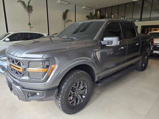 FORD-F-150-2025