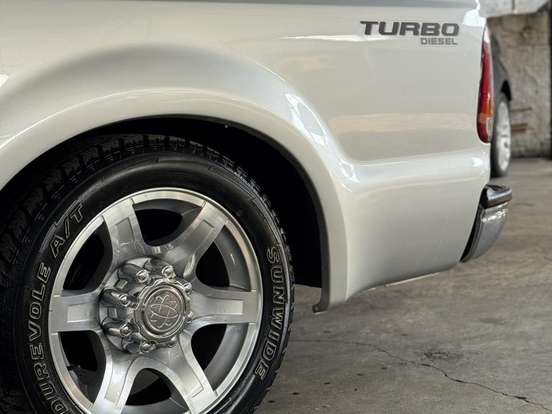 FORD-F-250-4.2 XLT 4X2 CS TURBO DIESEL 2P MANUAL FORD-F-250-2002