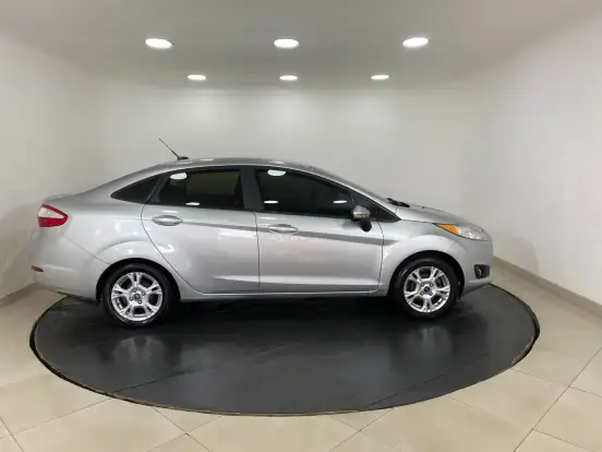 FORD-FIESTA-2016