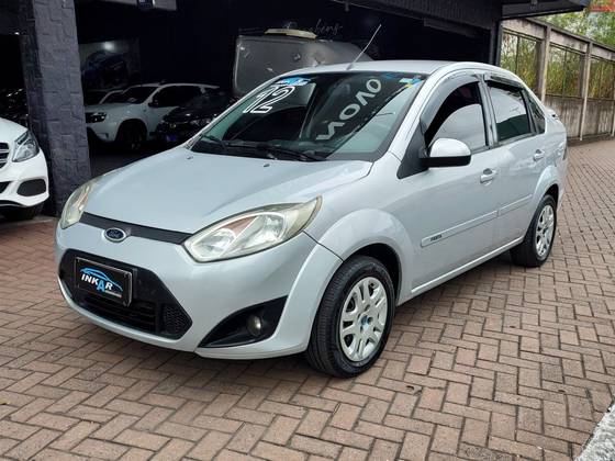 FORD FIESTA 1.6 MPI SEDAN 8V FLEX 4P MANUAL