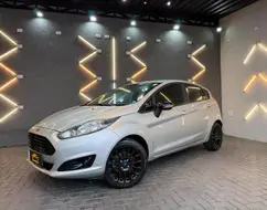 FORD FIESTA 1.6 SE HATCH 16V FLEX 4P MANUAL FORD FIESTA 1.6 SE HATCH 16V FLEX 4P MANUAL