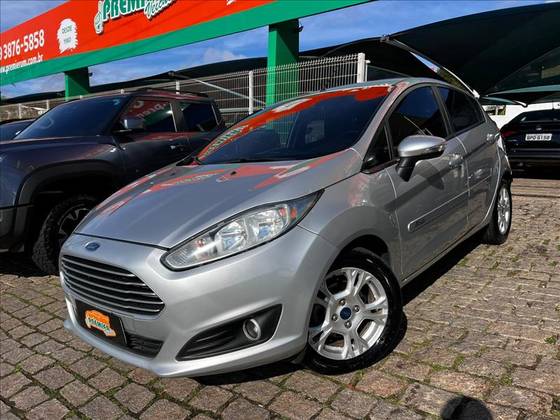 FORD FIESTA 1.6 SE HATCH 16V FLEX 4P MANUAL
