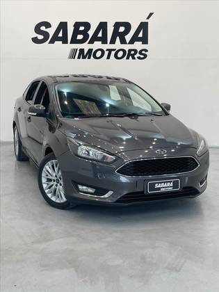 FORD FOCUS 2.0 SE PLUS FASTBACK 16V FLEX 4P POWERSHIFT