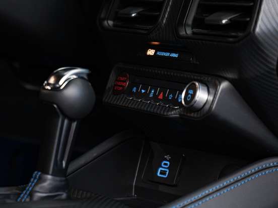 FORD-MUSTANG-5.0 V8 GASOLINA DARK HORSE SELECTSHIFT FORD-MUSTANG-2025