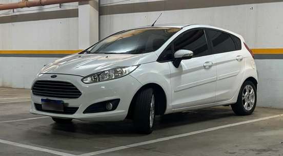 FORD-FIESTA-2014