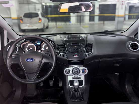 FORD-FIESTA-1.5 SE HATCH 16V FLEX 4P MANUAL FORD-FIESTA-2014