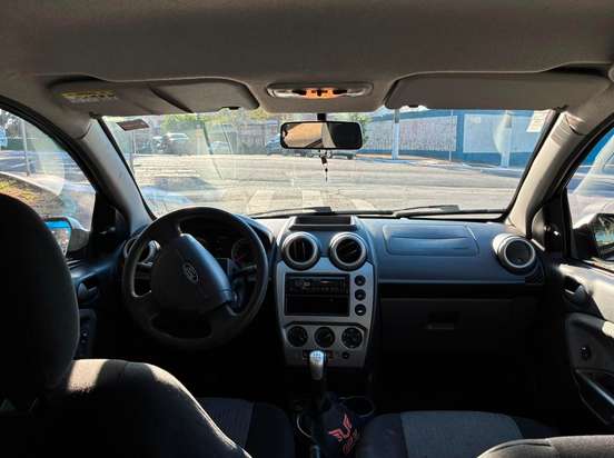 FORD-FIESTA-2011