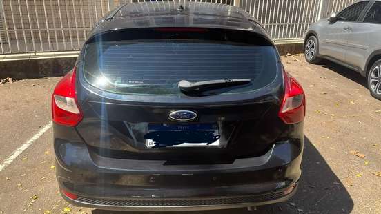 FORD-FOCUS-2013